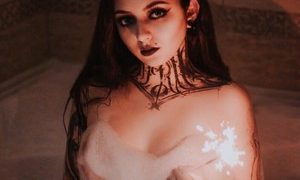 LetaShum naked before webcam in live video chat