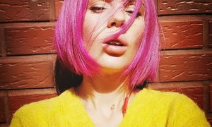 LisaJun naked before webcam in live video chat