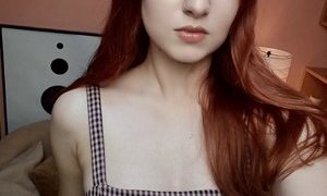 LunaFoxy naked before webcam in live video chat