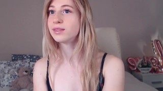meghanqueen nude on cam in her Live Sex Chat