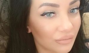 Miss_Lory naked before webcam in live video chat