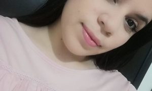 Nahomi_ross naked before webcam in live video chat