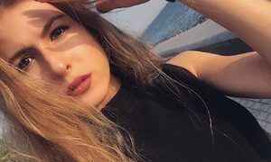 New_Nika naked before webcam in live video chat