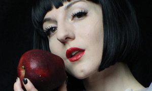 Pastelrosie naked before webcam in live video chat