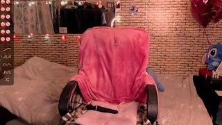 Pauline nude on cam in her Live Sex Chat