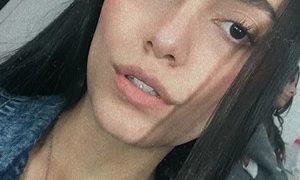 Pia_tn naked before webcam in live video chat