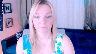 reganlovely nude on cam in her Live Sex Chat