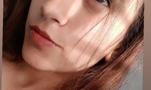 Starhanny_ naked before webcam in live video chat