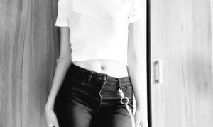 Stella_Teen19 naked before webcam in live video chat