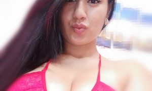 Valenlove1 naked before webcam in live video chat