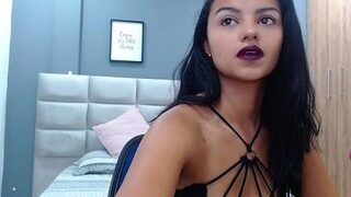 LilyEvansx nude on cam in her Live Sex Chat