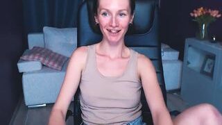 Ramona Rodgers nude on cam in her Live Sex Chat
