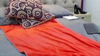 rousse-00 nude on cam in her Live Sex Chat