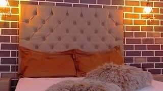 AvrilSmith nude on cam in her Live Sex Chat