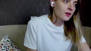 Tonya nude on cam in her Live Sex Chat