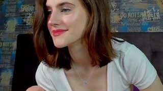 Skinny-Alice nude on cam in her Live Sex Chat
