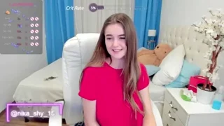 Emmika_ naked on cam for live sex chat