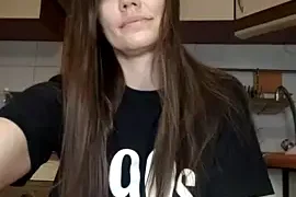 KrissSexi naked on cam for live sex chat
