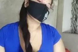 Mimi-Rose naked on cam for live sex chat