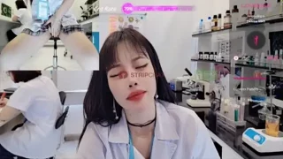 __Lab__ naked on cam for live sex chat