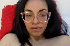 LUCI_LOVE naked on cam for live sex chat