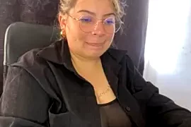 Charming__ naked on cam for live sex chat