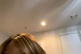 Chocolateminnie630 naked on cam for live sex chat
