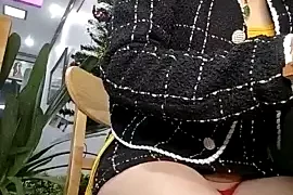 July_squirt66 naked on cam for live sex chat