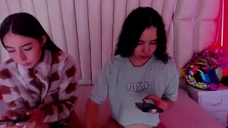 MaddieAndMedusa naked on cam for live sex chat