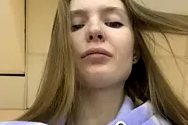 Mia_Baby69 naked on cam for live sex chat