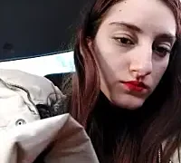 RiskyLola naked on cam for live sex chat