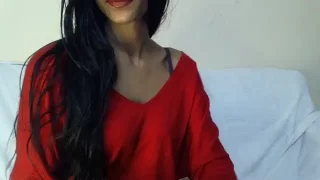 Sonia-silk naked on cam for live sex chat