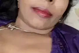 Tamilselvi2 naked on cam for live sex chat