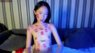 ailey_chao naked on cam for live sex chat