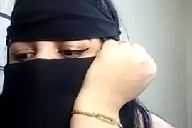 Cylia_arab naked on cam for live sex chat
