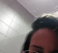 AmoreMila naked on cam for live sex chat