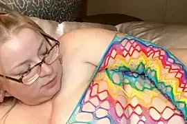 Blondiee_x naked on cam for live sex chat