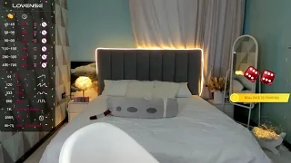 CoralinaFererroo naked on cam for live sex chat