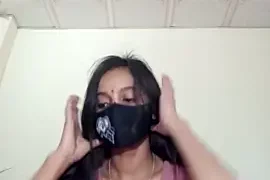Cute-Pria naked on cam for live sex chat