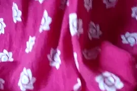 Desi-rani911 naked on cam for live sex chat