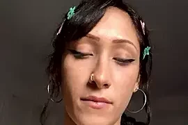 yasminprincess222 naked on cam for live sex chat