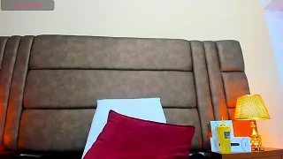 AliciaMiilf naked on cam for live sex chat