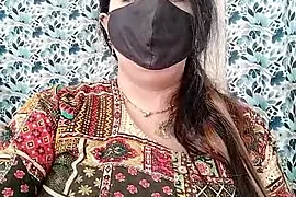 cute-tanvi naked on cam for live sex chat