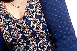 Cute_nidhi naked on cam for live sex chat