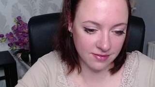 Hannah92 nude on webcam in Live Sex Chat
