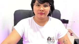 Hot-Alicia nude on webcam in Live Sex Chat