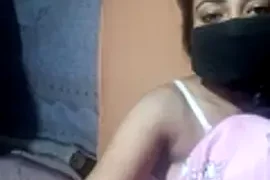Jyoti-05 naked on cam for live sex chat