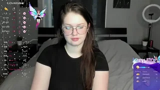 Katty_Kateee naked on cam for live sex chat