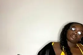 LillShayy naked on cam for live sex chat