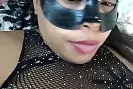 Mulatabigbunda naked on cam for live sex chat